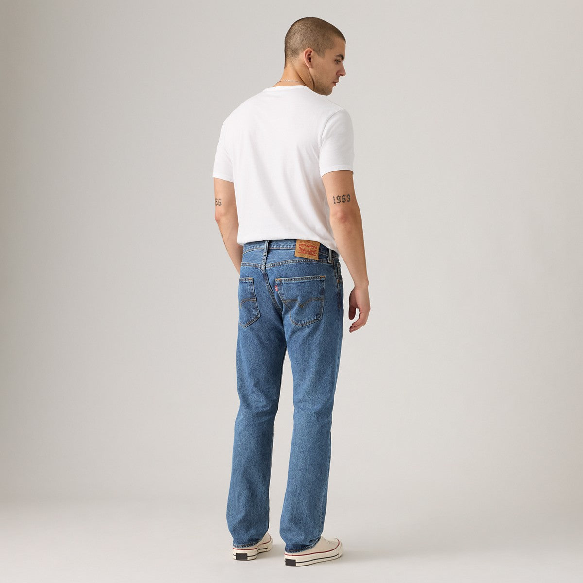 Medium Stonewash - Medium Wash View 4